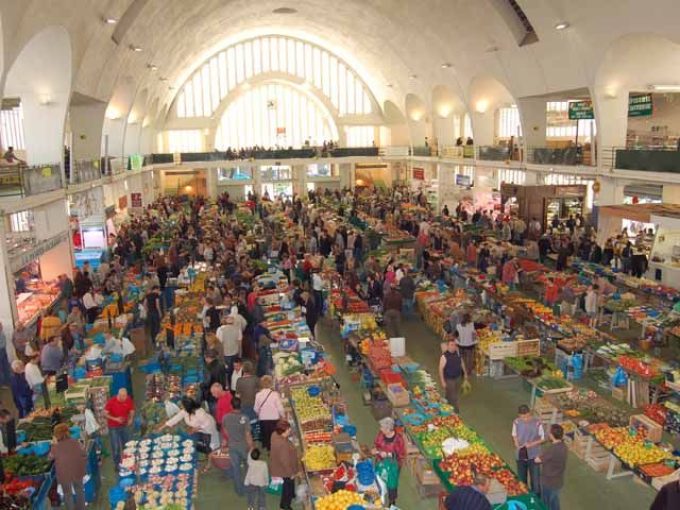 Le marché couvert de Villefranche